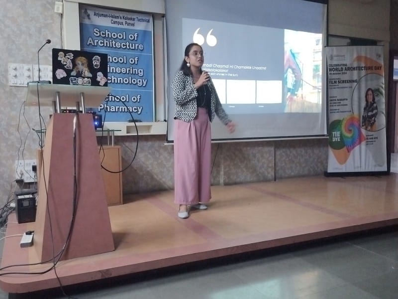 Dress to Impress - 01