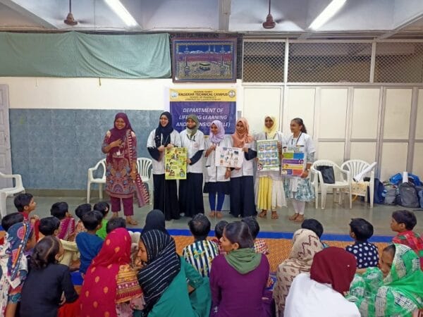 Lal Maria Ahmed (3) Lal Maria Ahmed (3)