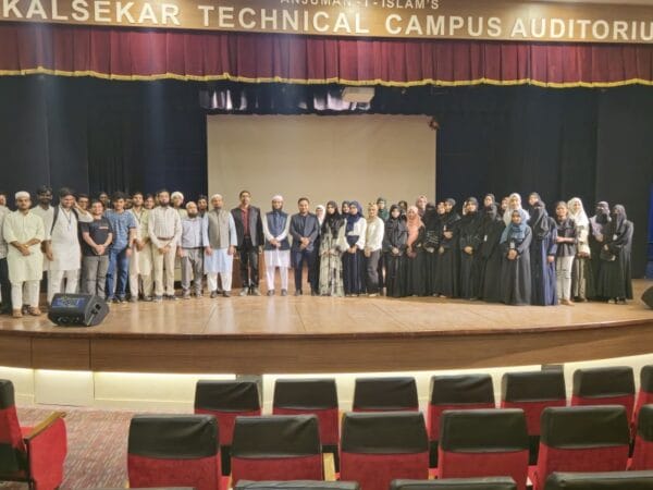 Workshop on “Entrepreneurship (4) Workshop on “Entrepreneurship (4)